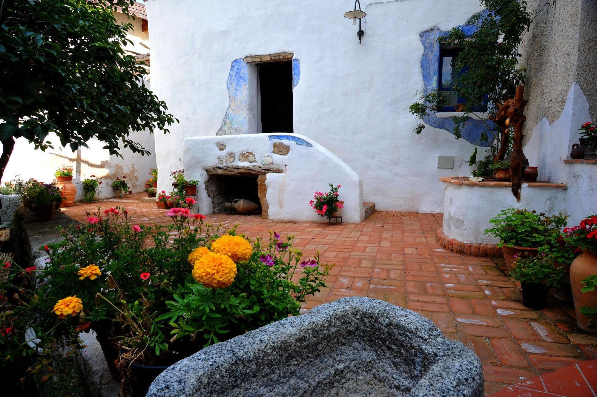 أوليينا B&B Corte San Lussorio المظهر الخارجي الصورة