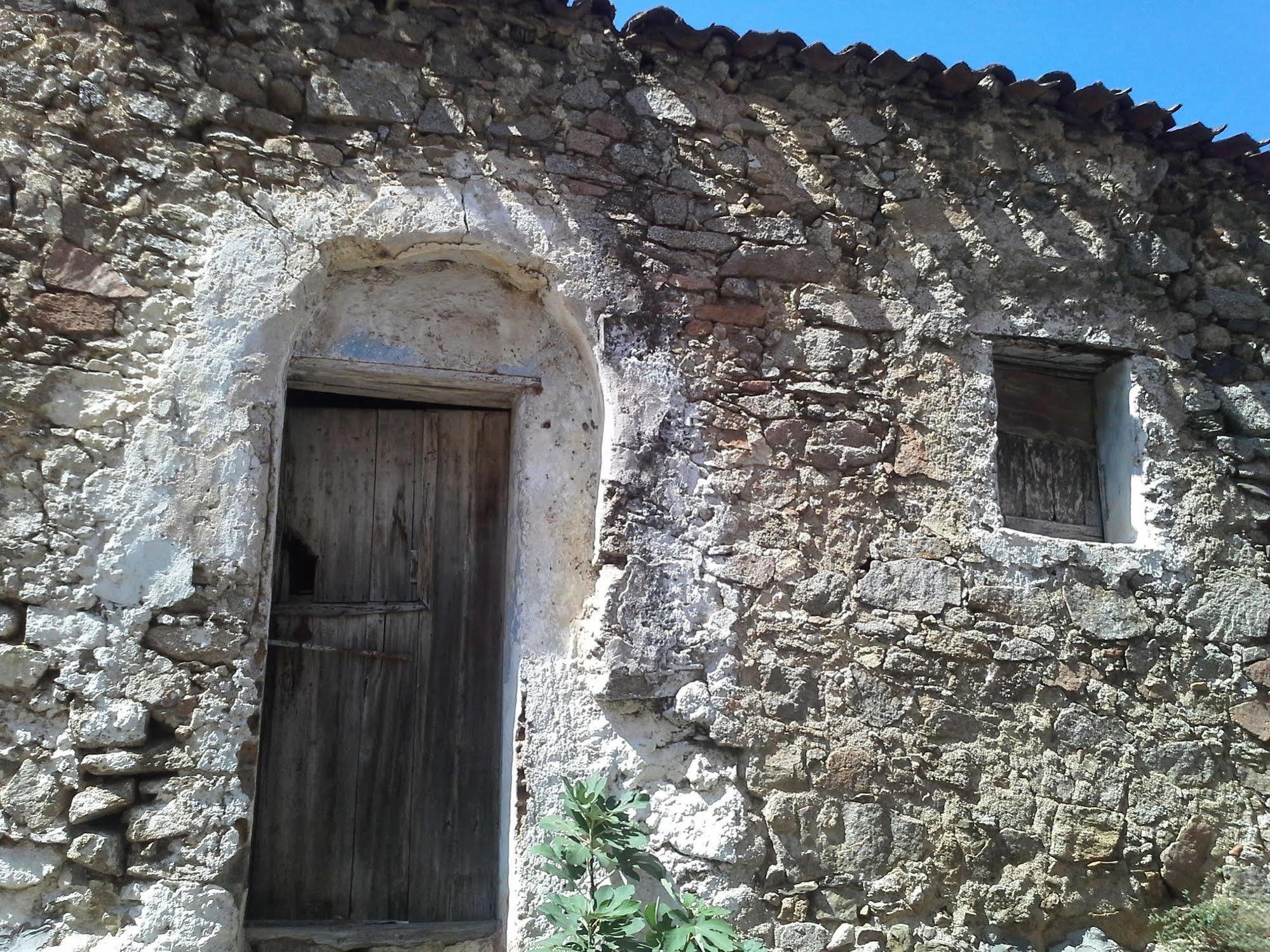 أوليينا B&B Corte San Lussorio المظهر الخارجي الصورة